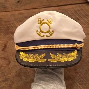 Captain hat